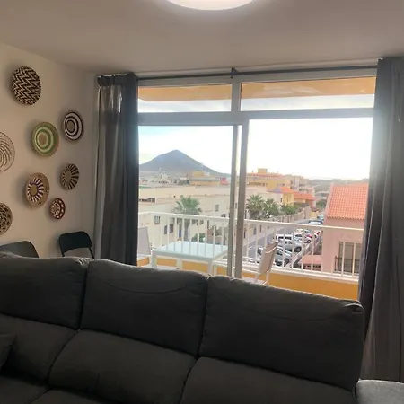 Apartment Fantastico Piso Con Piscina Y Balcon En El Medano (Tenerife)