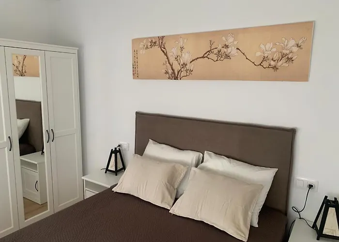 Fantastico Piso Con Piscina Y Balcon En *